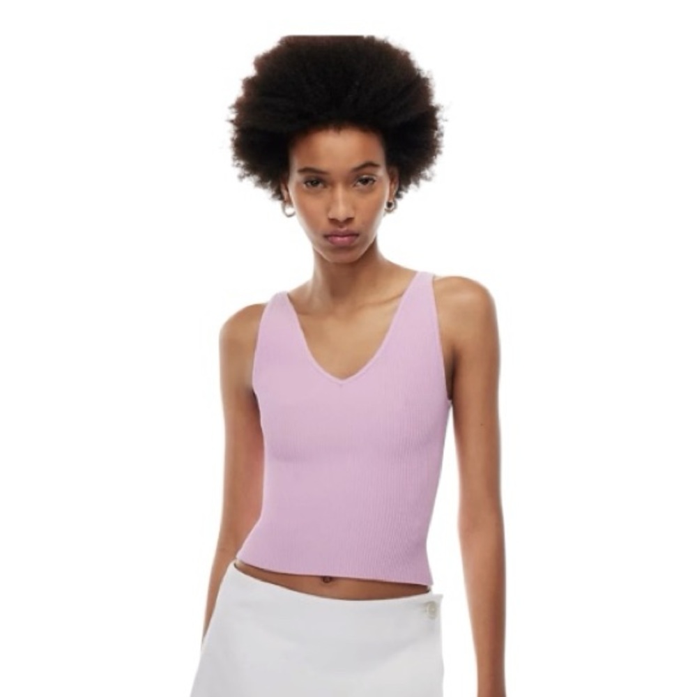 Lilac Ribbed V-Neck Tank Top - Women